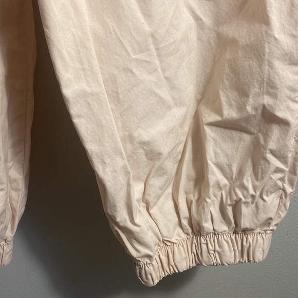 Super comfortable and light jogger pants - Picture 4 of 4